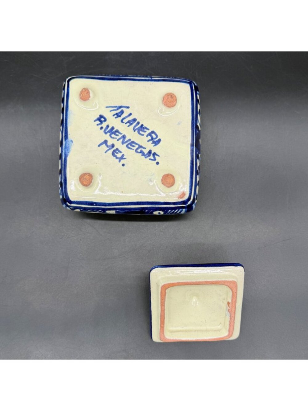 Talavera Mexico Trinket Box Blue Floral Hand Painted Pottery Signed R Venegas - Picture 7 of 13